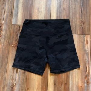 Lululemon Align High-Rise Short 6" - Black Camo